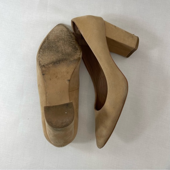 Steve Madden Lend Heel in Camel Suede - Picture 5 of 5